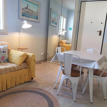 Two-room * Monopoli